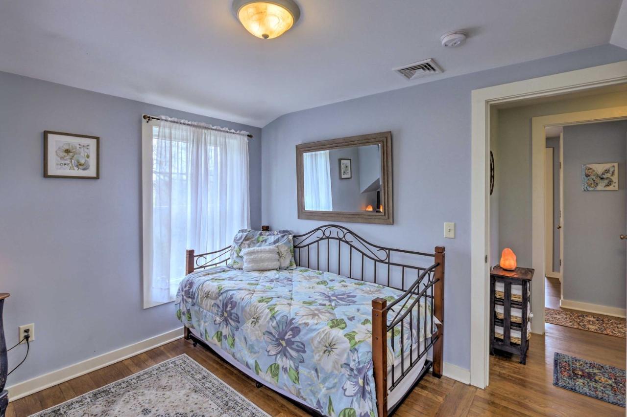 Remodeled Farmhouse In Waterford Near 2 Beaches! Luaran gambar